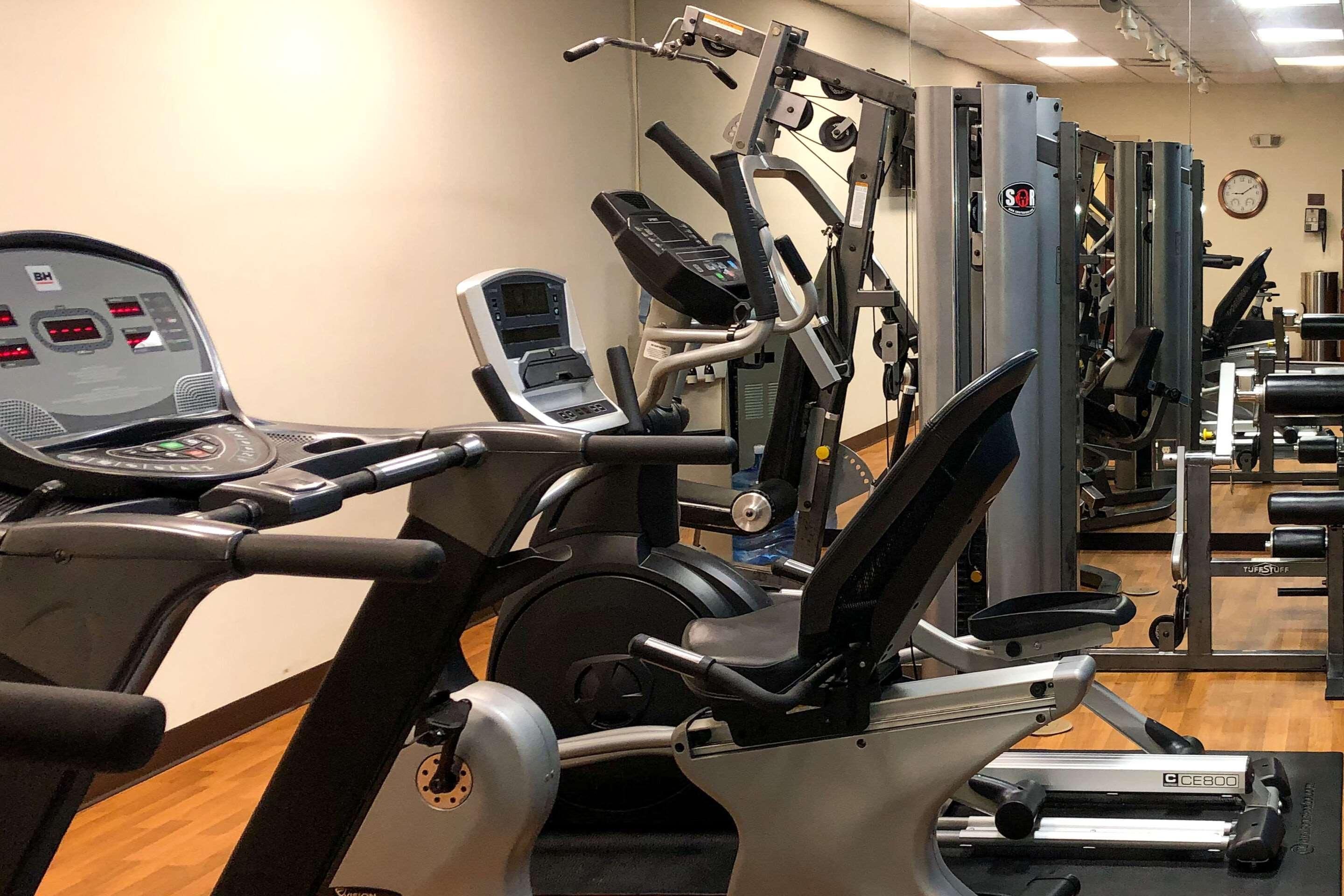 Tapa Hotel, Inn & Suites Mahwah Zewnętrze zdjęcie