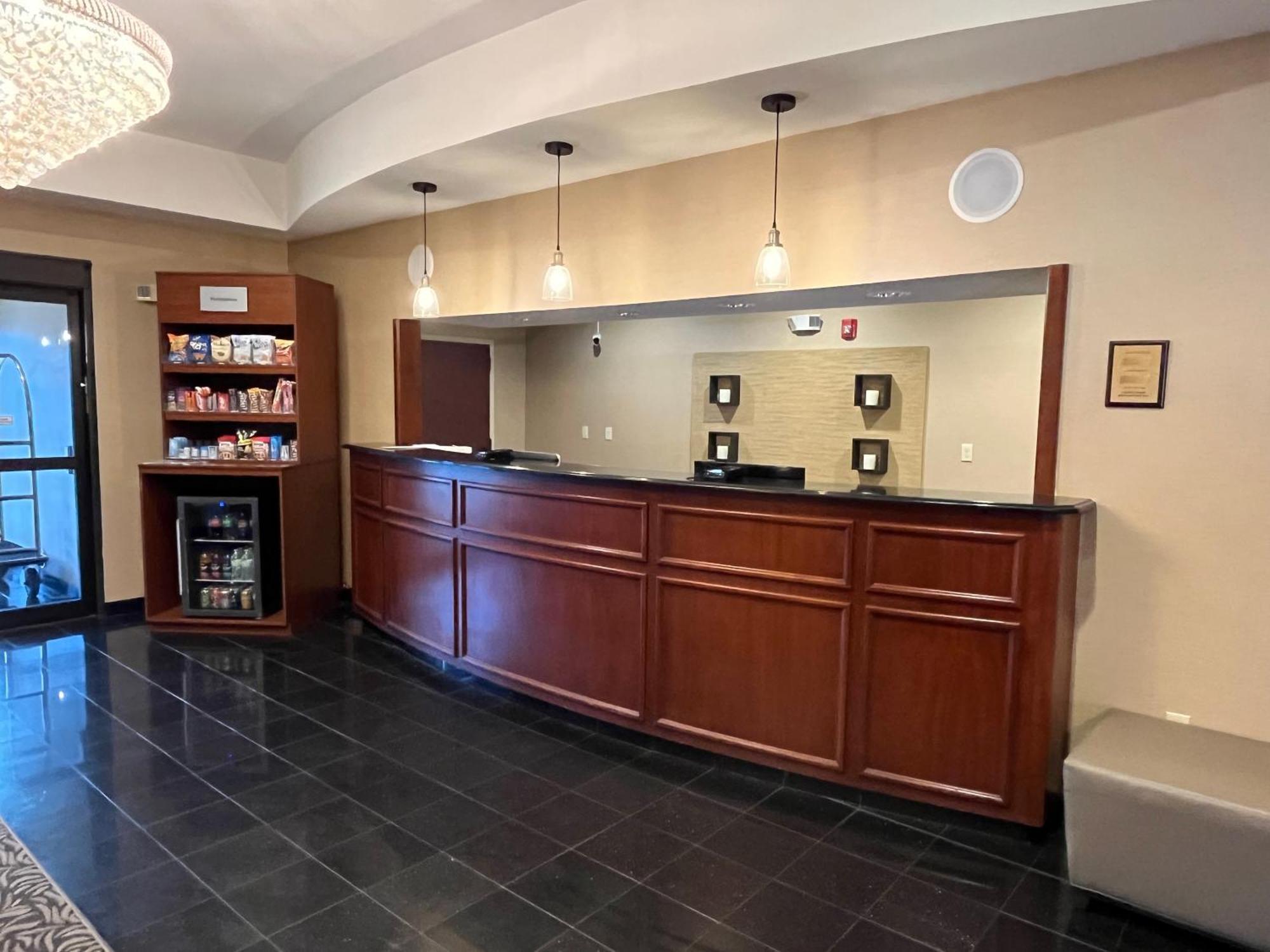 Tapa Hotel, Inn & Suites Mahwah Zewnętrze zdjęcie